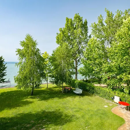 Lakefront 2 By Interhome Apartman Balatonlelle