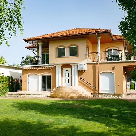 Lakefront 2 By Interhome Apartman